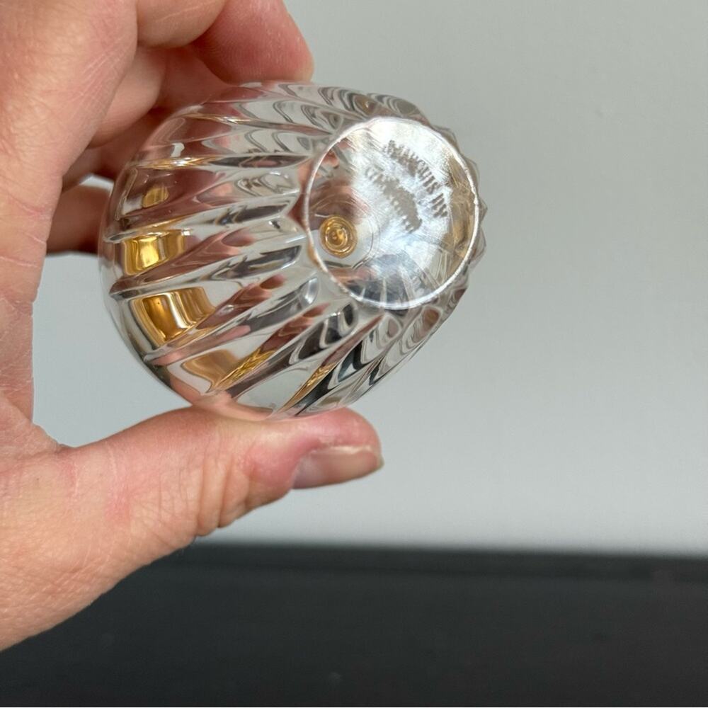 Waterford | Crystal Hanover Salt Shaker With Gold-Tone Lid Discontinued Marquis - Picture 3 of 6